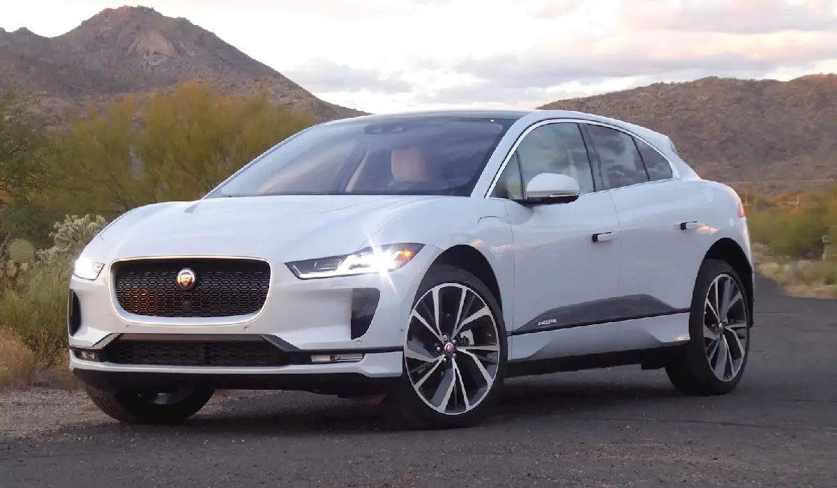 Jaguar - I-Pace SE - Luxury Electric SUV Rentals - Preowned Luxury Electric SUV - Exclusive Concierge Club.webp